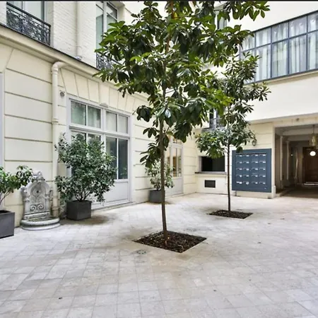 Avenue Montaigne Párizs