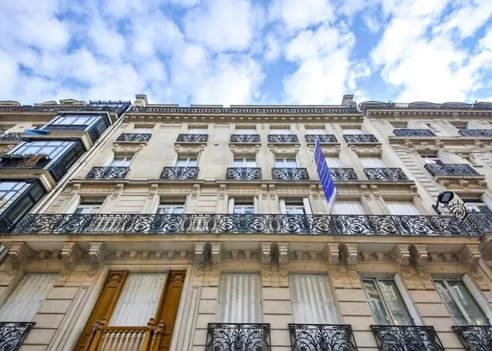 Apartman Avenue Montaigne Párizs